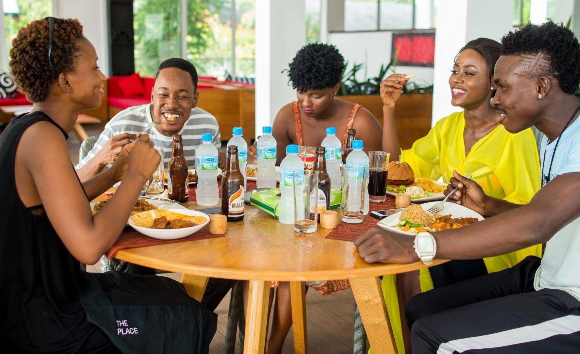 The Place Resort At Tokeh Beach Freetown Exteriér fotografie